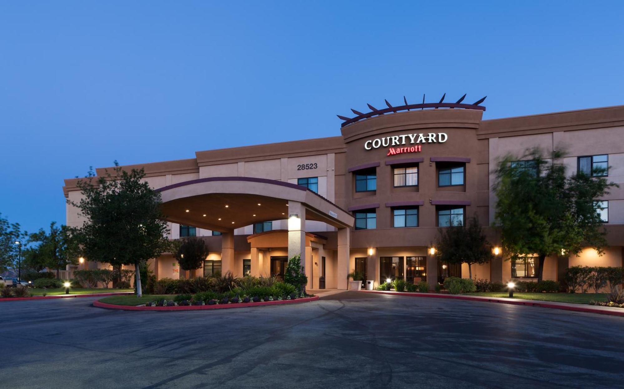 Отель Courtyard By Marriott Santa Clarita Валенсия Экстерьер фото